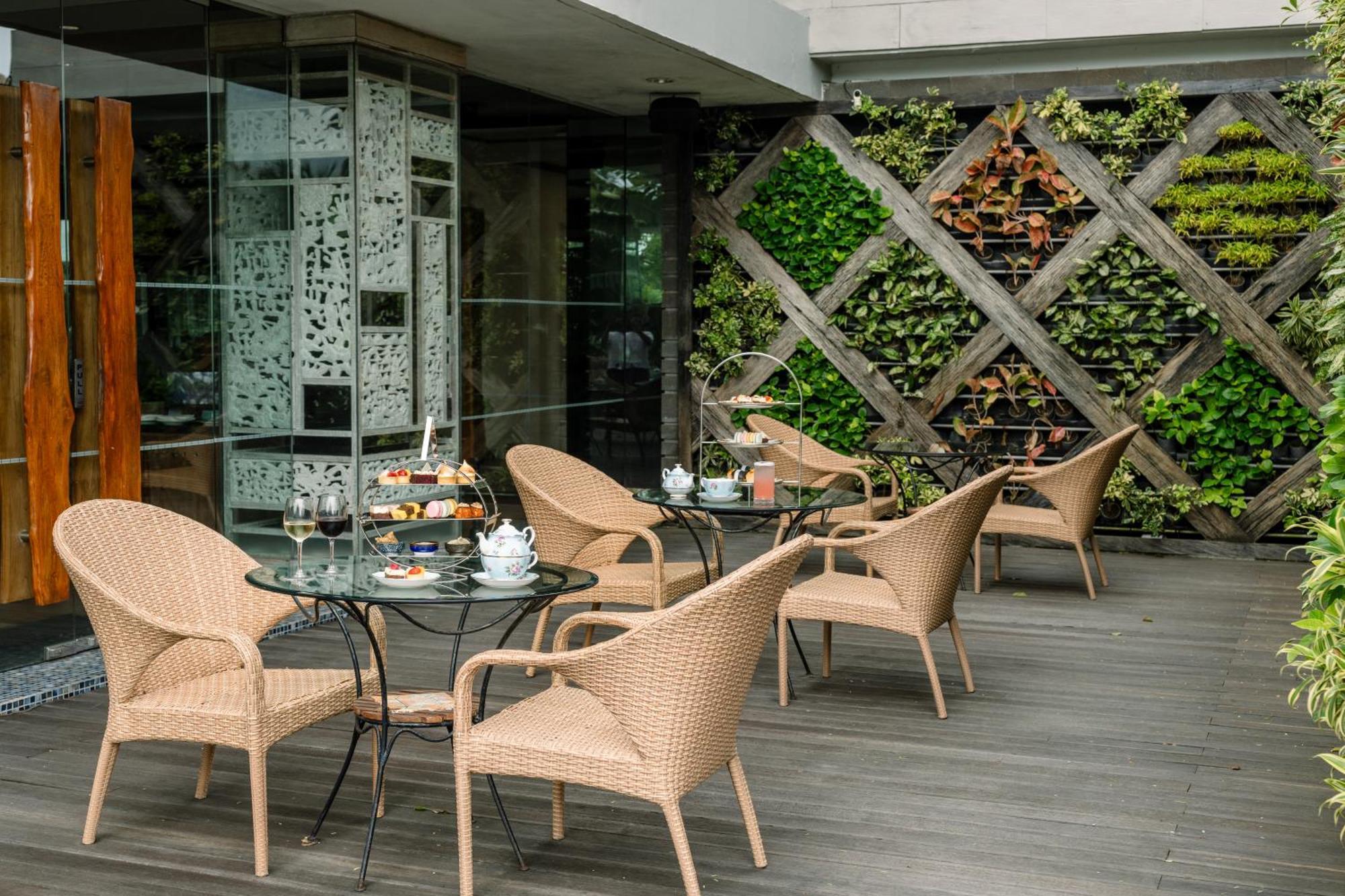 巴厘曼迪拉海滩Spa度假酒店 勒吉安 外观 照片 The Tea Lounge